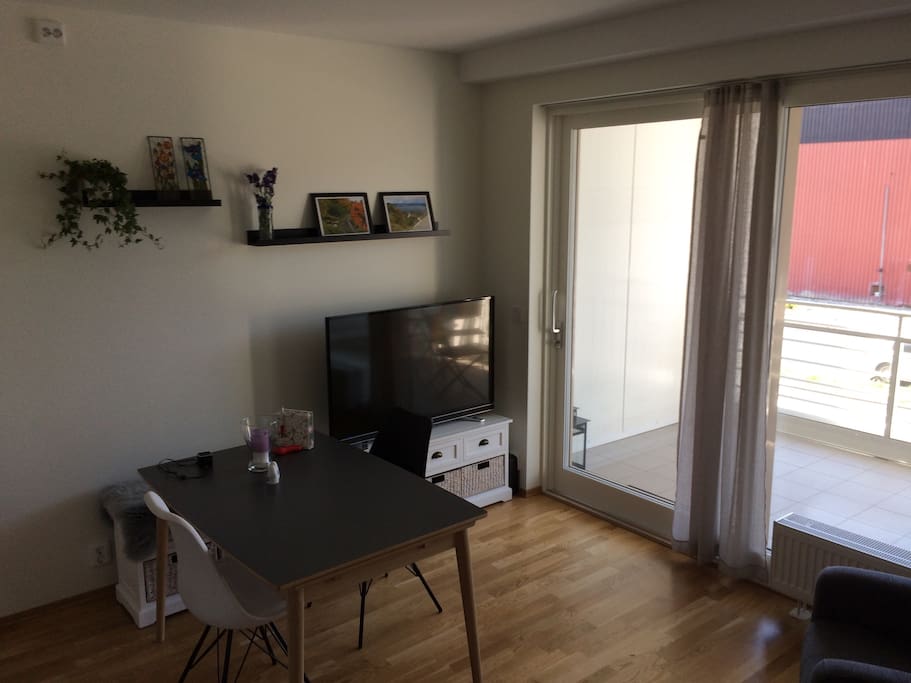 The living room/kitchen