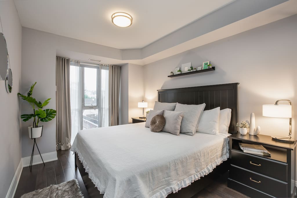 Master Executive Bedroom #1