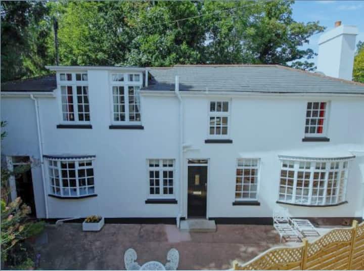 Bright Spacious House Near The Beach And Footpaths - Shaldon