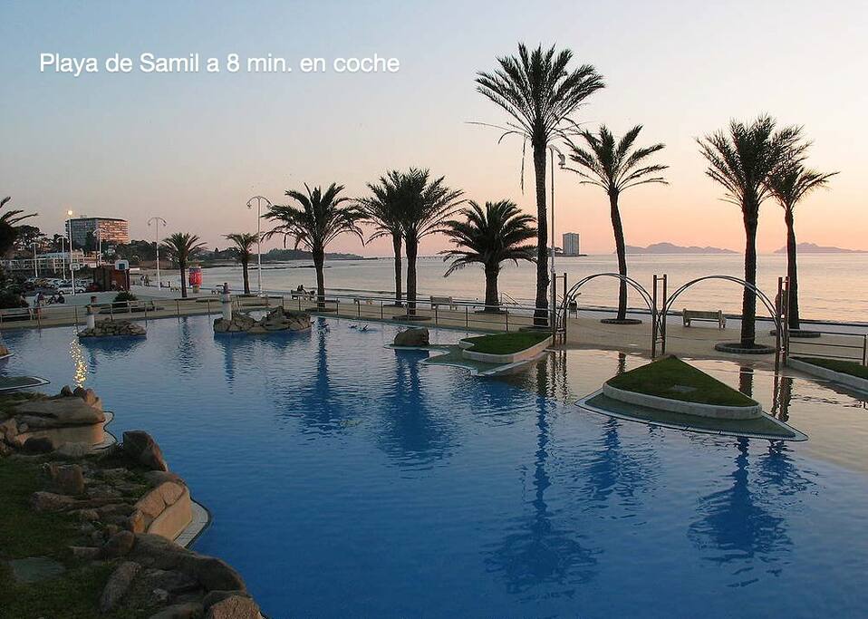 ONlLY 8 MIN BY CAR. A sólo 8 minutos en coche: Playa de Samil y sus piscinas públicas y gratuitas. - Samil Beach 8 min by car.