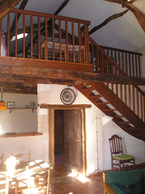 Escalier et mezzanine