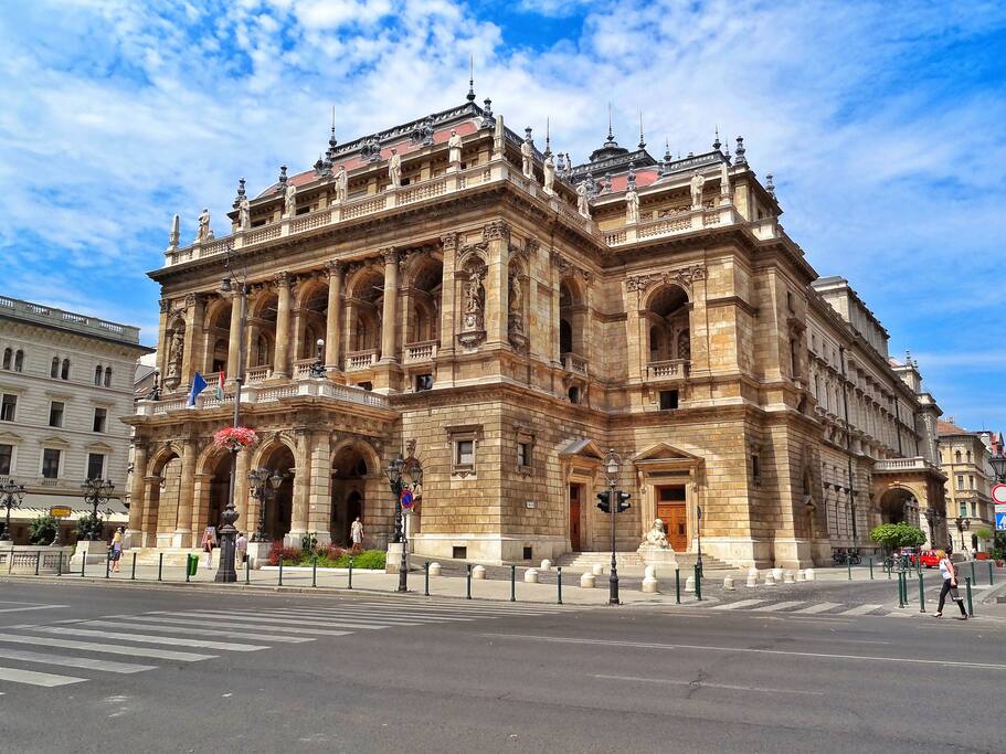 Opera