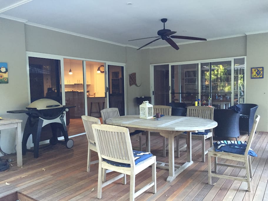 Shared alfresco dining and bbq