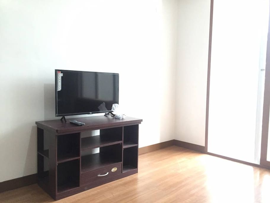 Television set for Entertainment