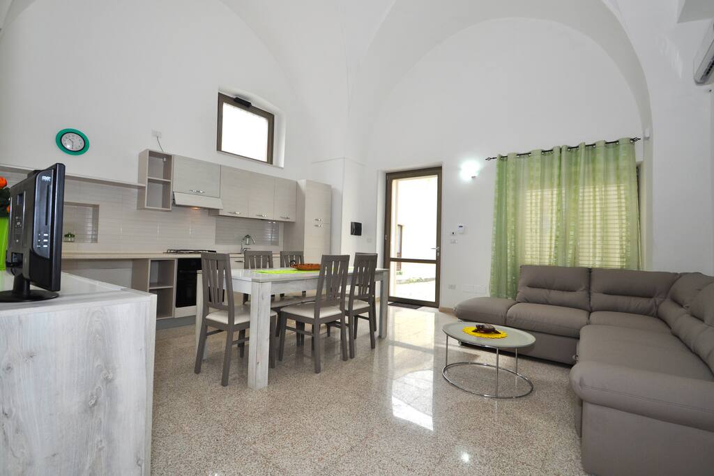 Zona living con divano letto