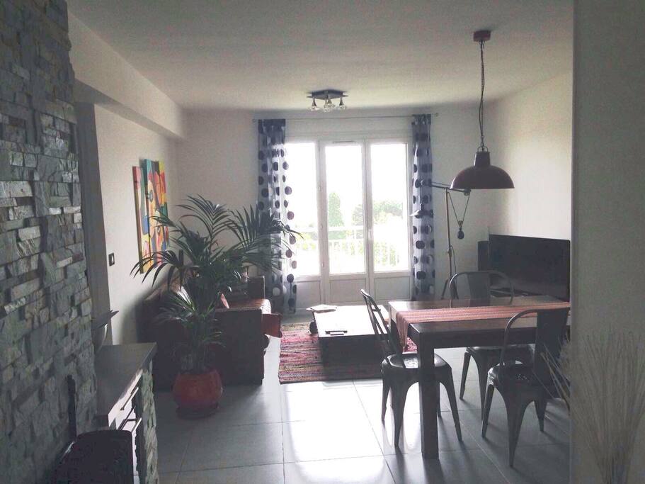 Salon et table a manger