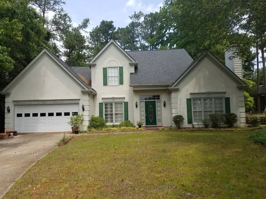 Top 100 Airbnb Rentals 2017 in Marietta,