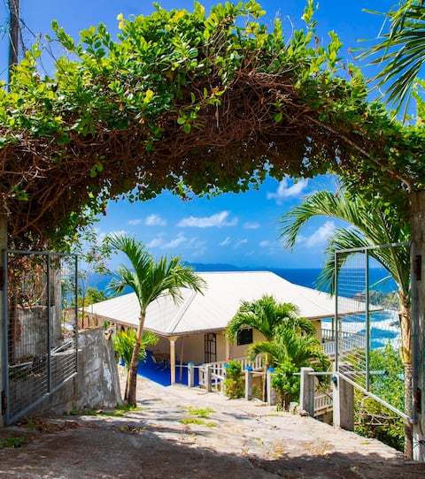 Shangri-La at Brighton Pointe Beach 2BR 2BTH Villa