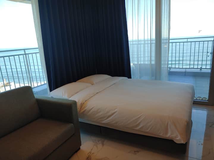 거실.. 동반가족용 >> 씰리 Queen 침대