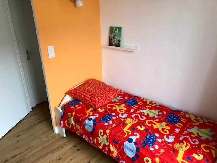 Spálňa 4
jednolôžka