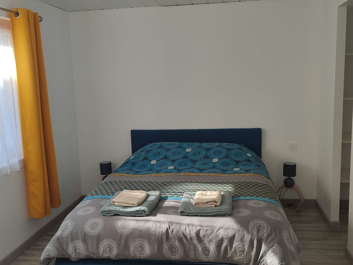 საძინებელი 1