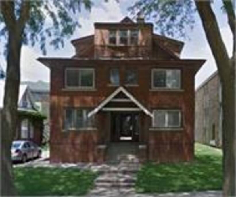 Spacious apartment with parking facility