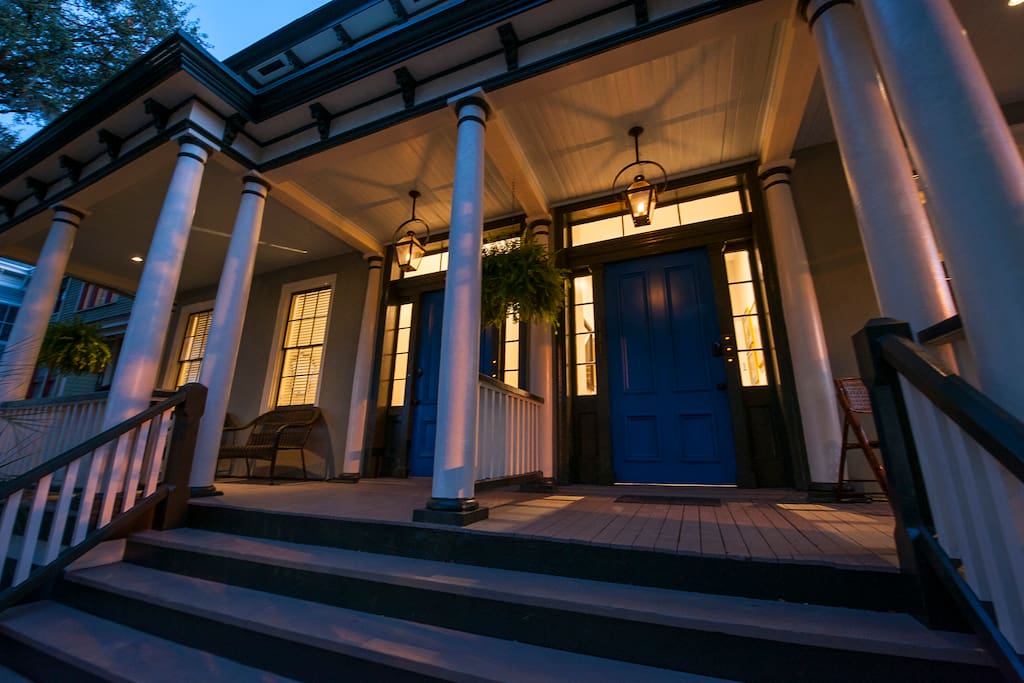 Top 100 Airbnb Rentals 2017 in Savannah,