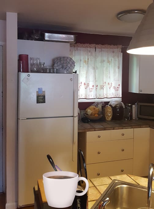 Full Kitchen