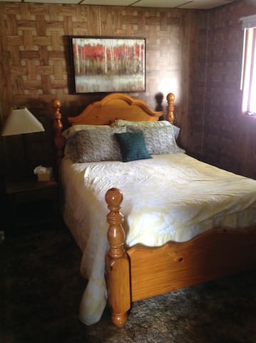 Cute one bedroom in Schofield