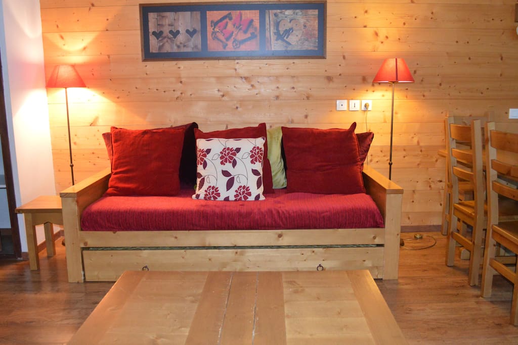 Sofa ( can be used as sofa bed)