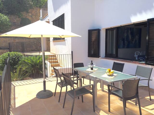 Costa Brava Luxury House in Tamariu, Healthy&Relax gallery image 4