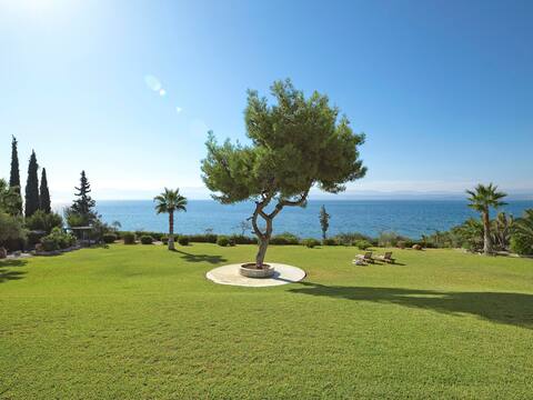 Villa Mar de Pinheiro (beachfront villa)