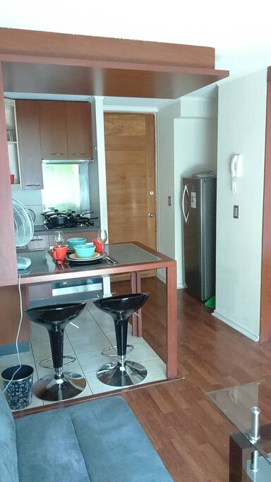 Comedor cocina con todos los elementos