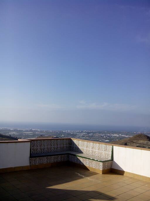 Terraza al mar