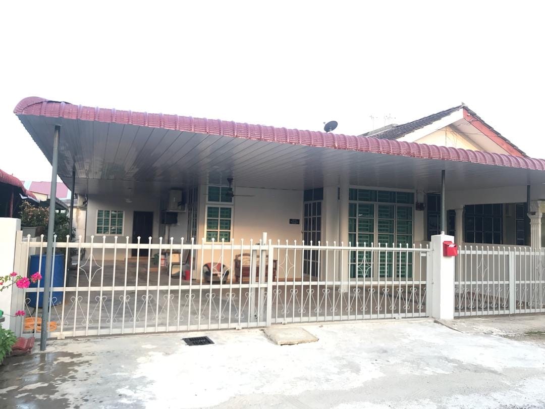 Transparent  Top vacation rental listings in Alor Setar