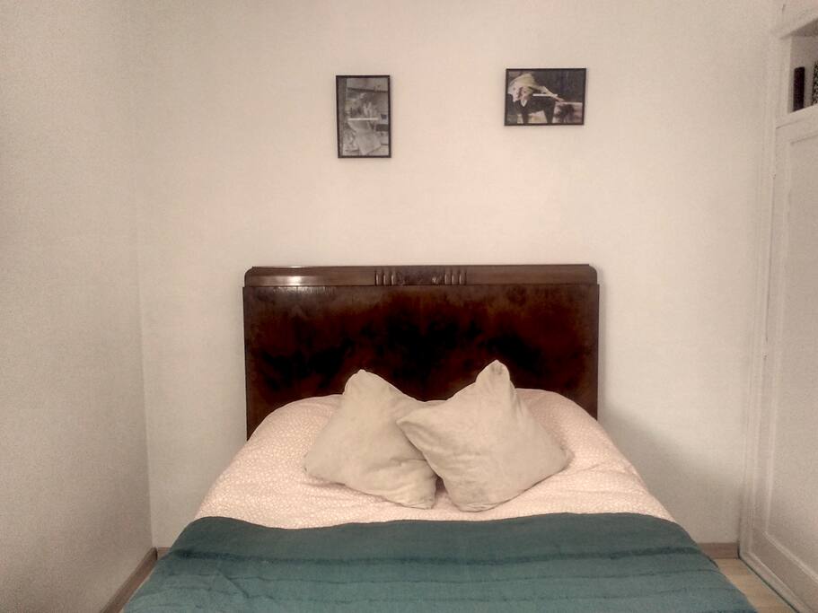Cama de matrimonio de 1920.