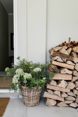 Thirty three Strawberry Lane Cottage gallery image 4