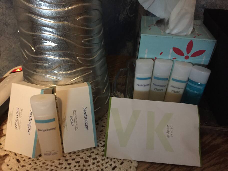 Neutragena Amenities