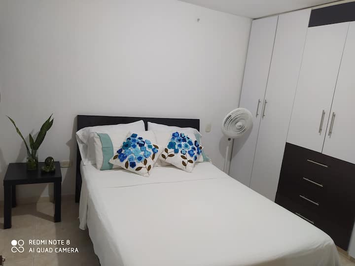 საძინებელი 1