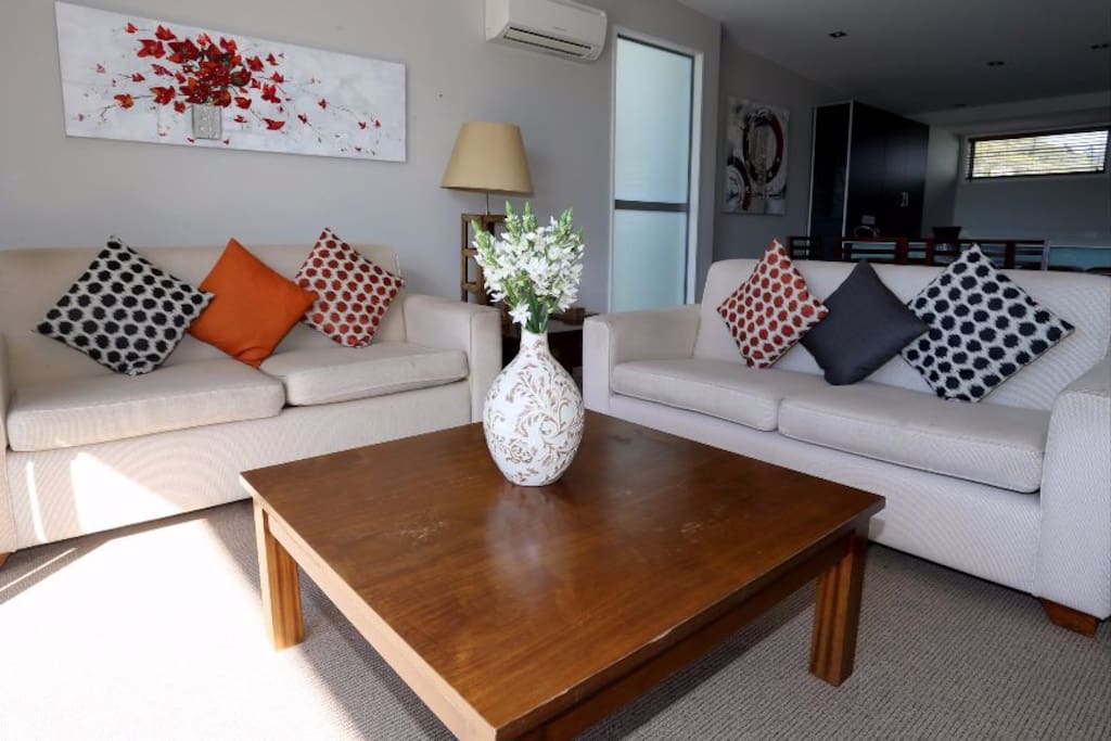 Lounge setting