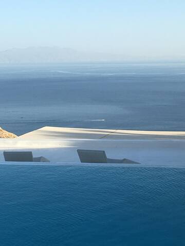 Γαλήνη, ήλιος και θέα στο Αιγαίο gallery image 5