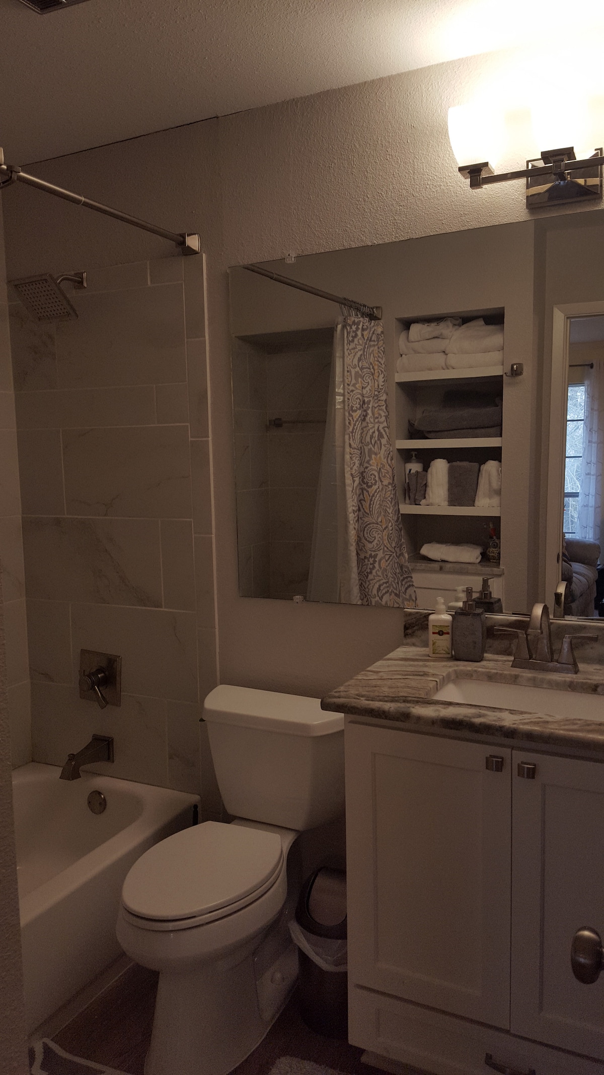 Suite in updated townhome