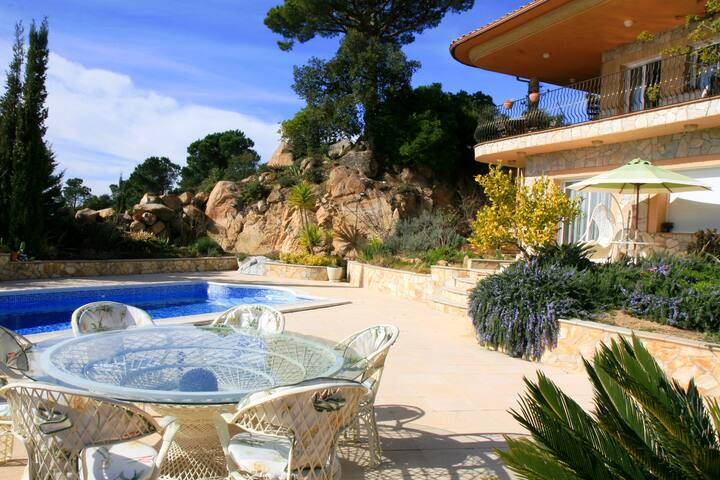 Can Dimas – House with spectacular views!!