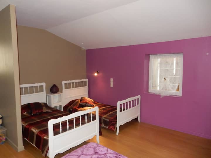 חדר שינה 4 למעלה