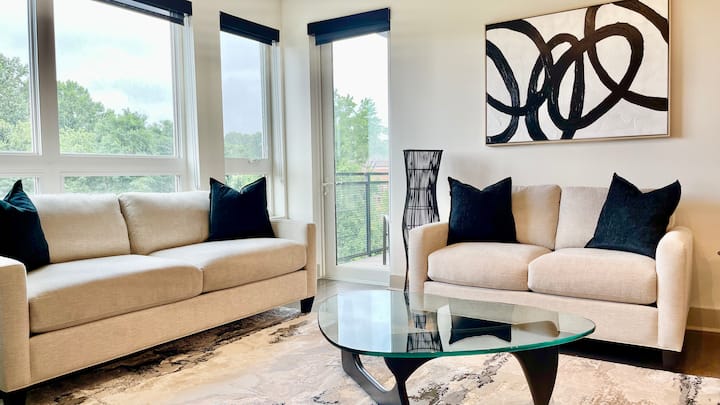 Luxury Living | Tysons | Spacious | Balcony