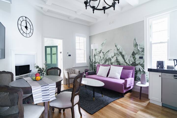 Water Views 6 Bedroom Home in Sydney The Rocks #78 gallery image 4