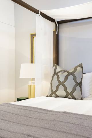 Tranquil Luxury on the Atlantic Seaboard with pool gallery image 4