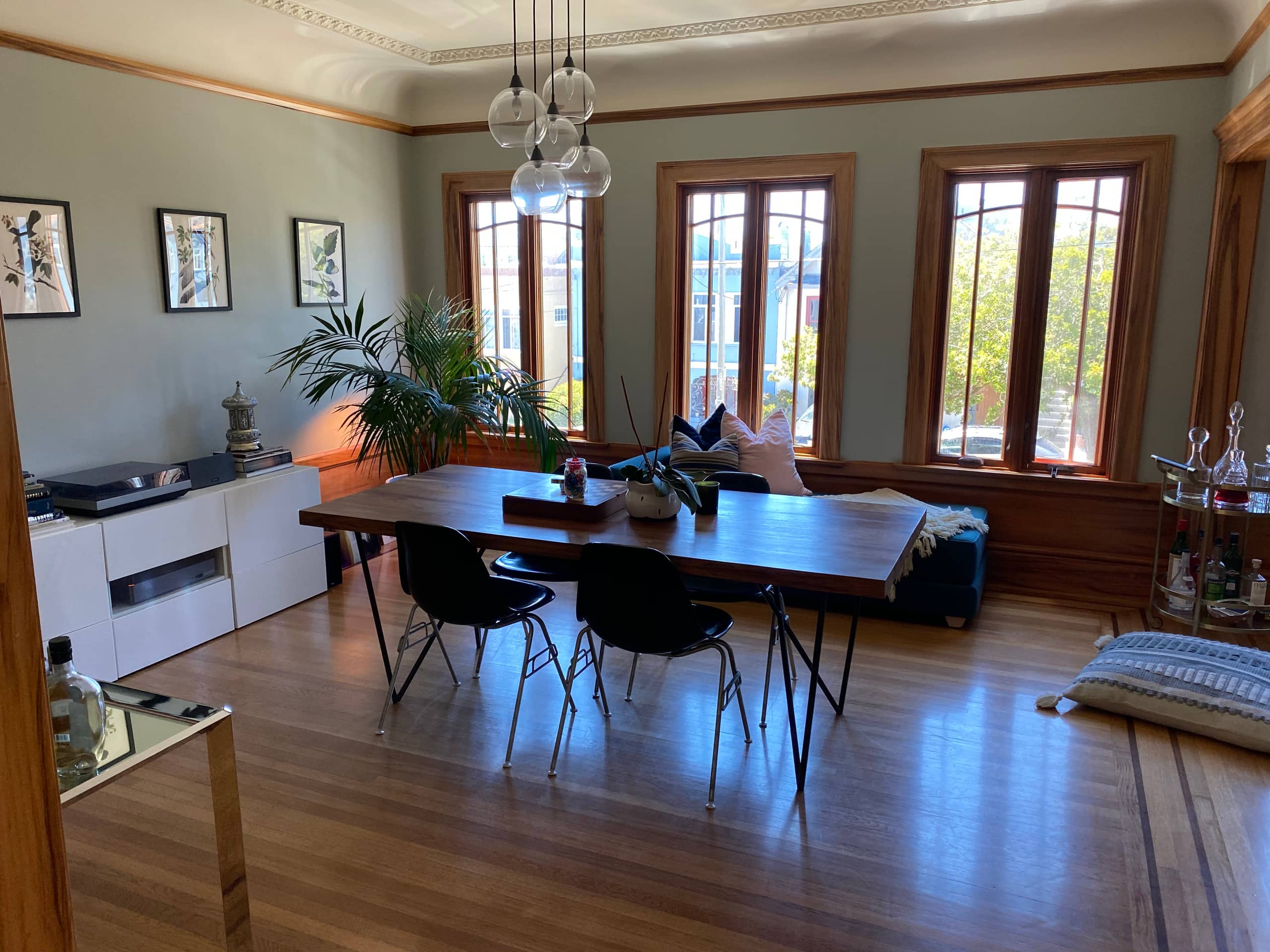 Home in San Francisco · ★4.5 · 2 bedrooms · 2 beds · 1.5 baths - Image 8
