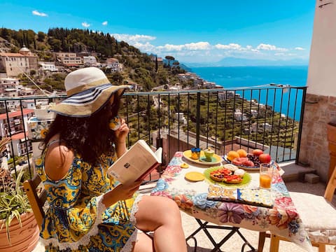 LUCY’S HOUSE - comfortable apartment in Amalfi