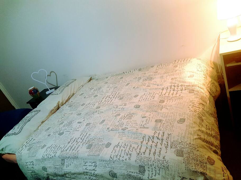 Cosy double bed with memory foam mattress