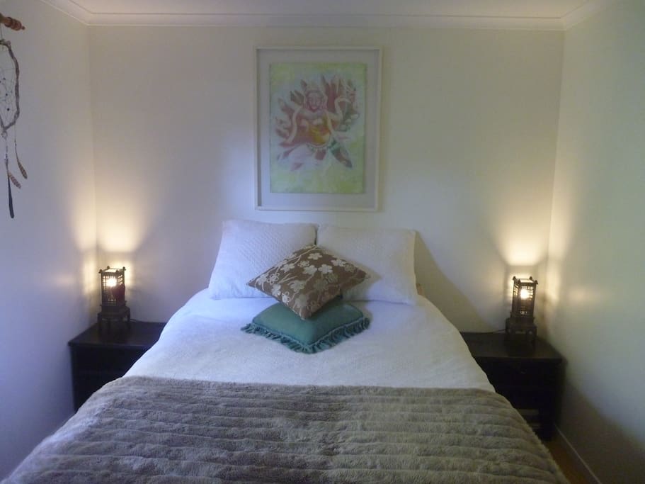 Comfortable Queen size bed