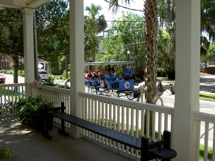 Carriage Ride passing by