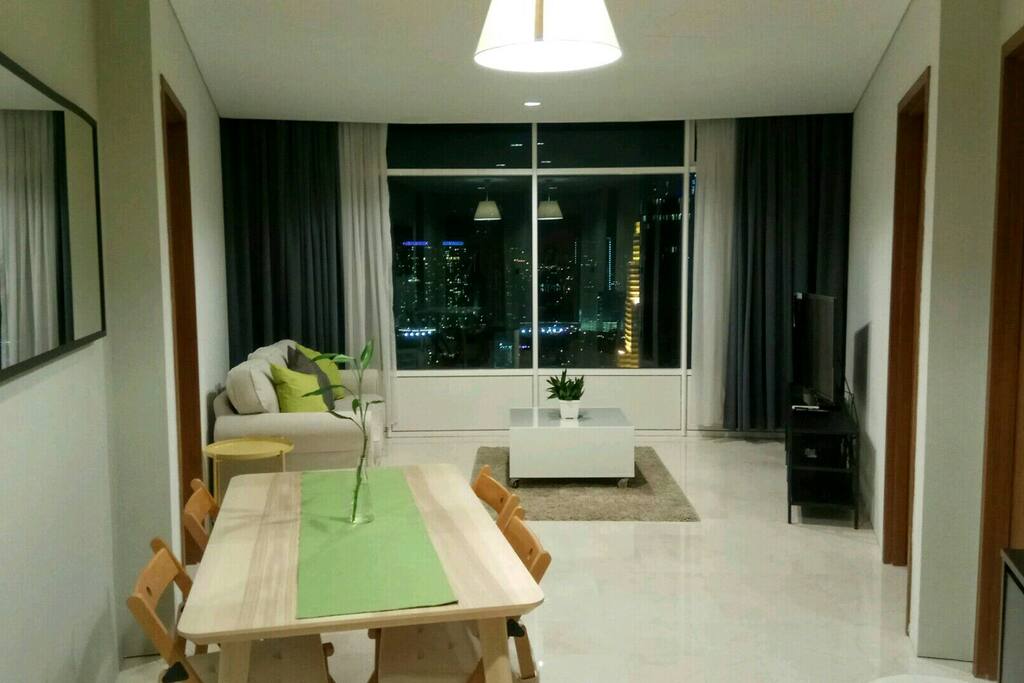 Whole picture of living hall