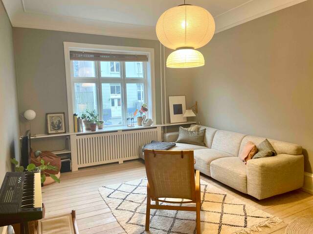 Renovated, big apartment 10 min. from central st. gallery image 5