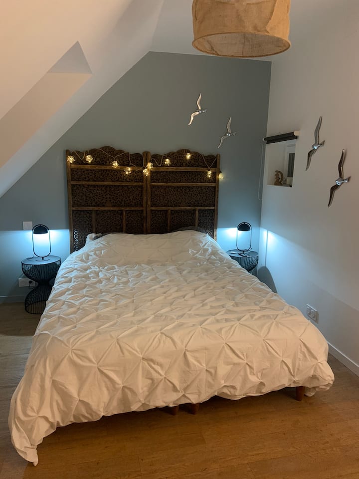 סוויטת חדר שינה ראשי על הגג 