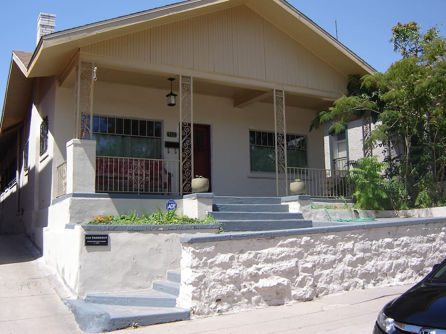 Front of our home - The Kyriacopulous House!