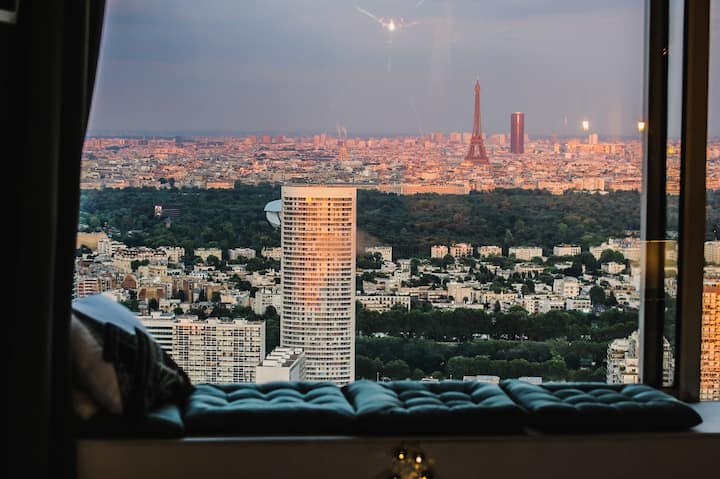 La Défense Vacation Rentals & Homes - Île-de-France, France | Airbnb