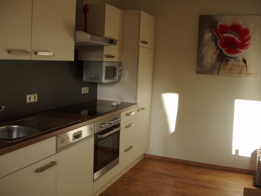 keuken met alle benodigde apparatuur
