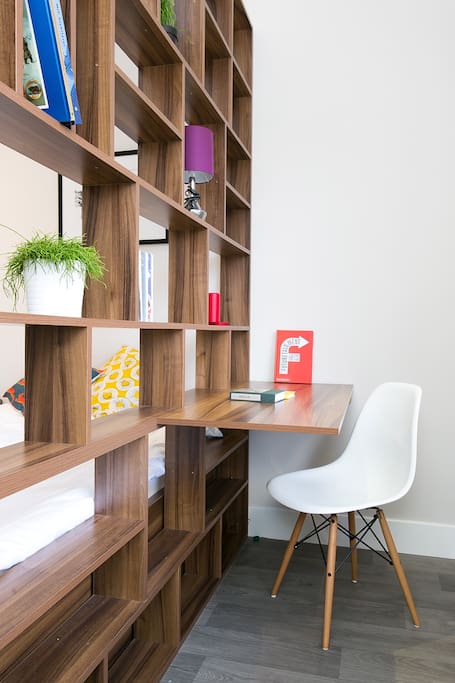 desk