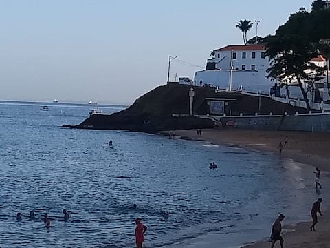 Apt. 50m away from Porto da Barra beach.